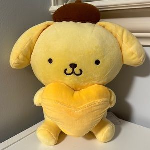 NWT Pompompurin Sanrio Plushie